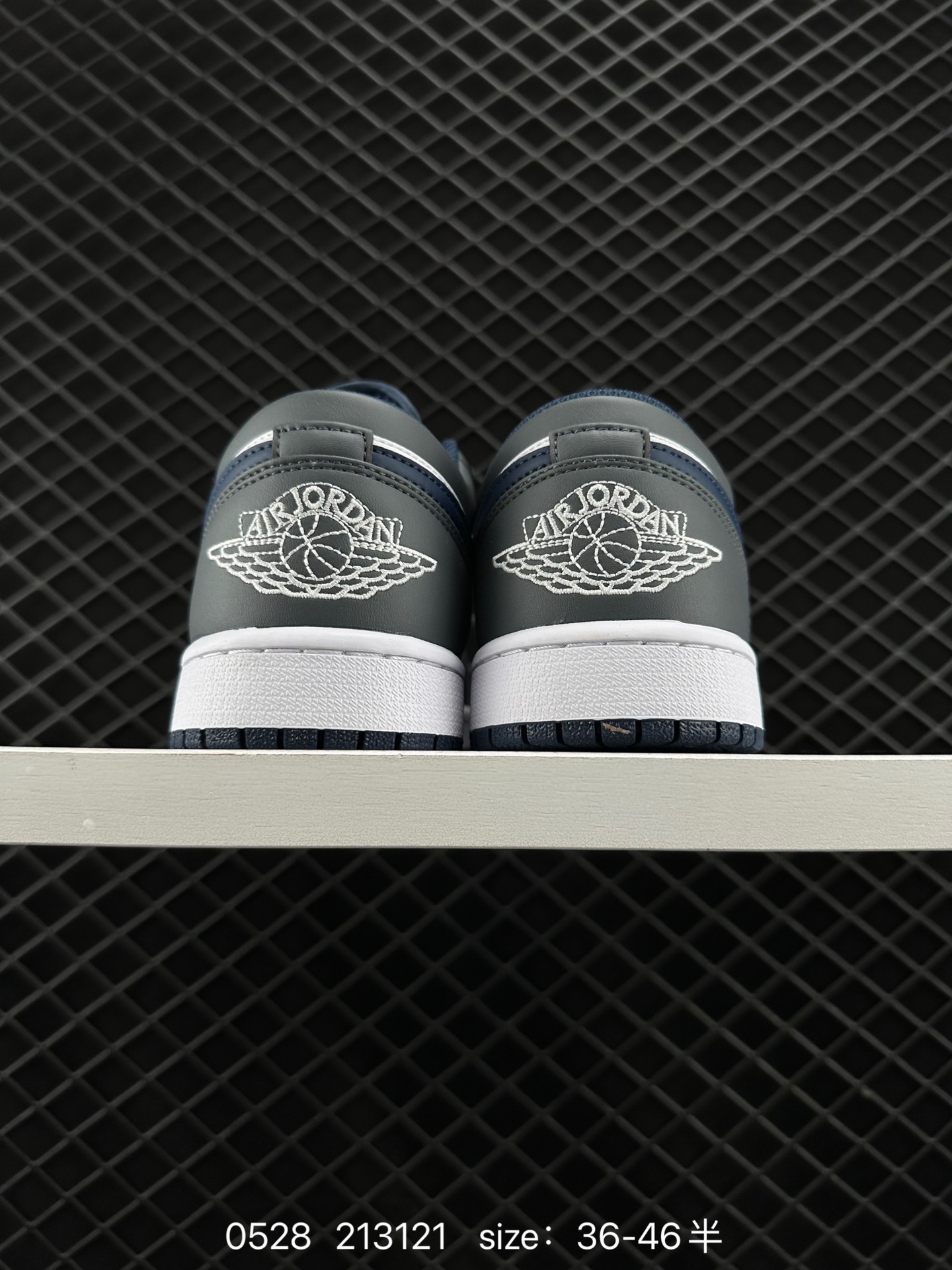 Air Jordan 1 Low AJ1